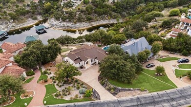 Building Photo - 17813 Kingfisher Ridge Dr