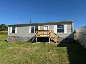 Building Photo - 68 Poplar Springs Rd
