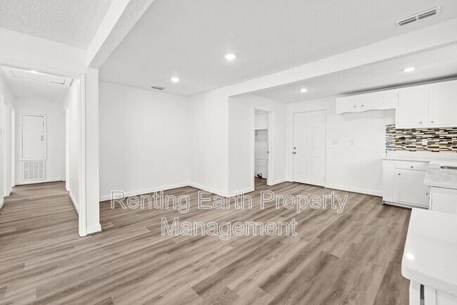 Foto del edificio - 1000 17th Pl SW