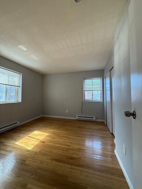 Foto del edificio - 565 Hyde Park Ave