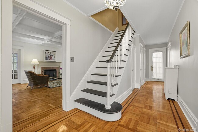 Foto del edificio - 1 Lynwood Rd