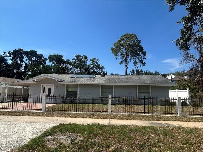 Foto del edificio - 2819 W Bay Haven Dr