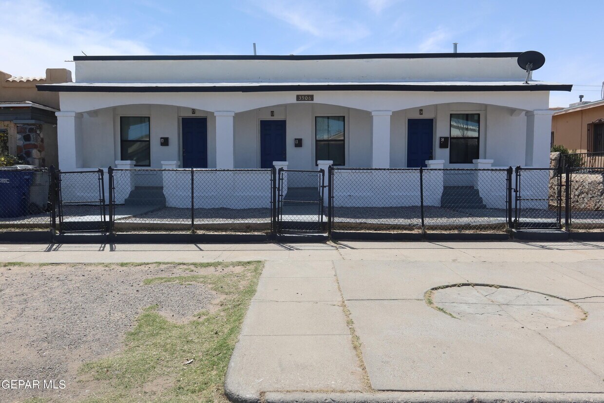 3906 1 Tularosa Ave, El Paso, TX 79903 House Rental in El Paso, TX