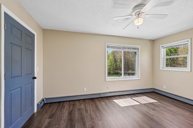 Foto del edificio - 17256 Kenyon St NE