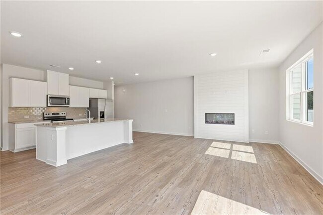 Foto del edificio - 2837 Bullfrog Ln