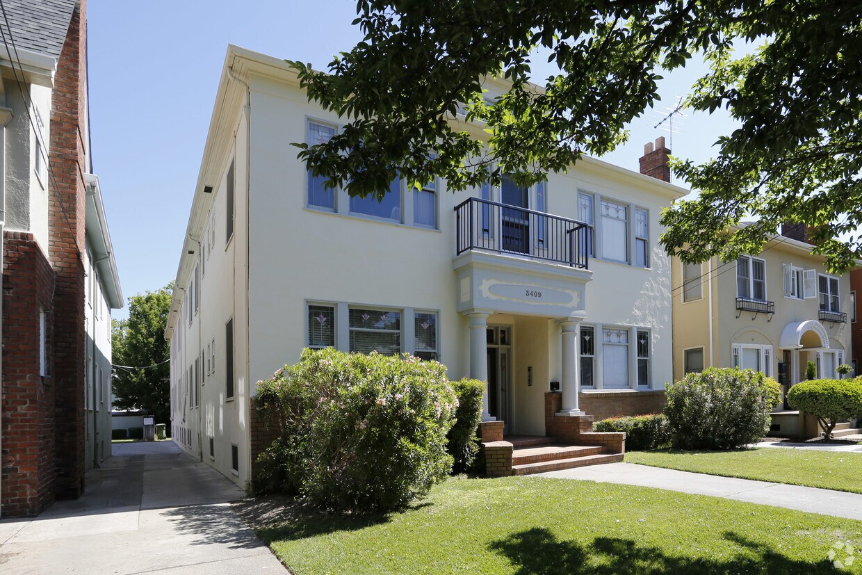 Building Photo - 3409 J St