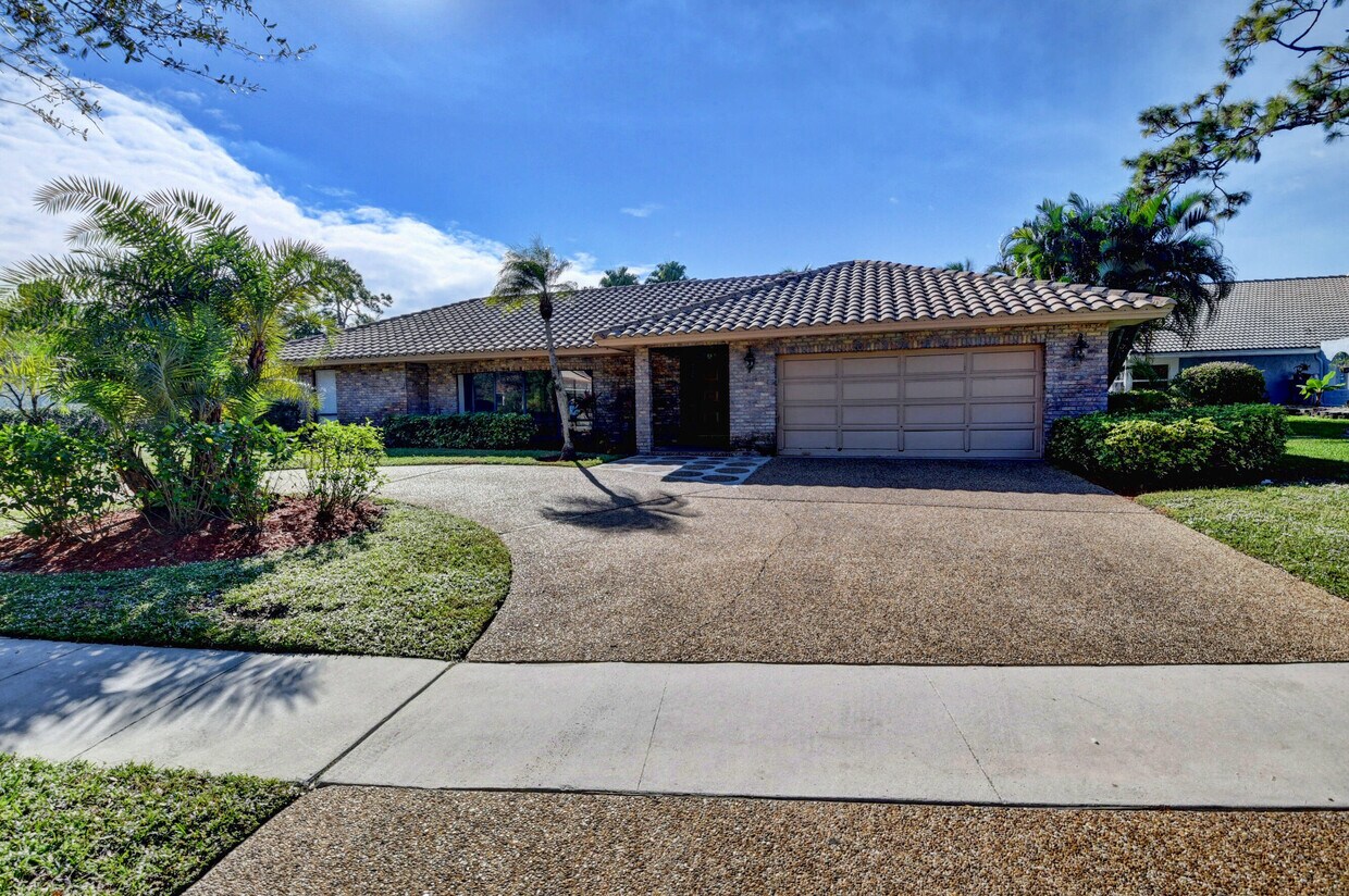 Foto principal - 20802 Cipres Way