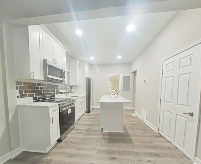 Foto del edificio - 249 Laurel Ave SW