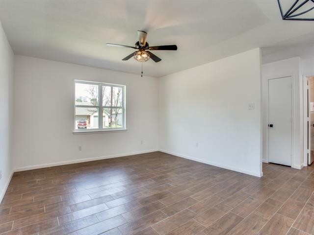 Foto del edificio - 1307 Worthington St