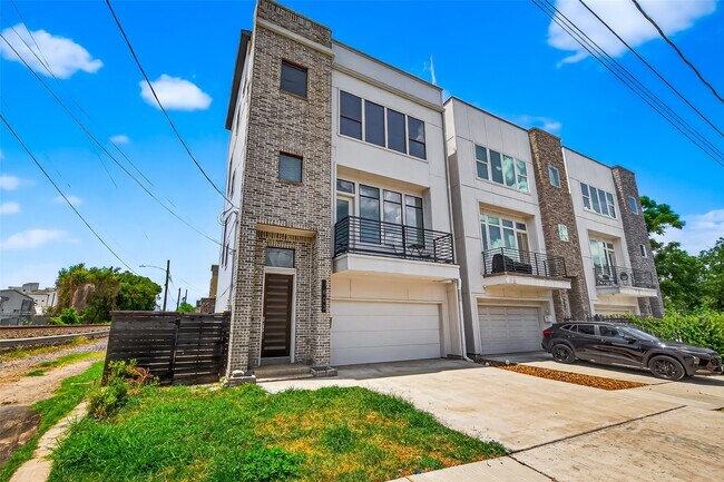 Foto del edificio - 1603 Holly St