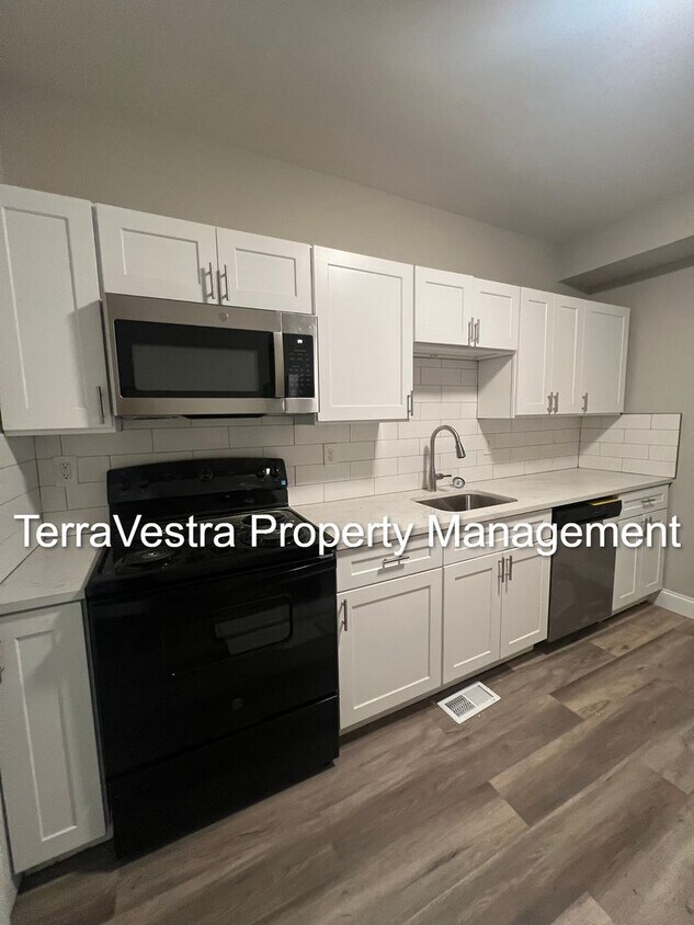 Foto principal - 713 N 3rd St