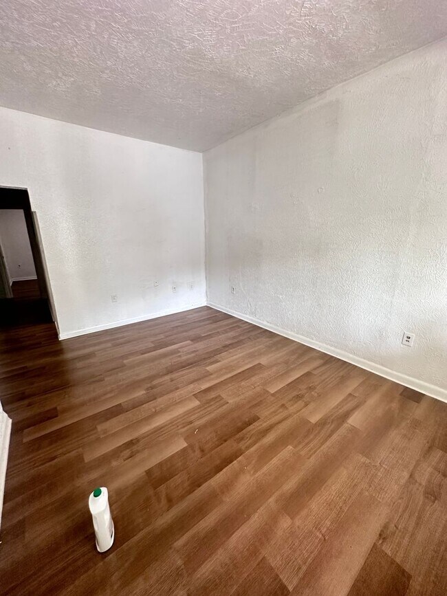 Foto del edificio - 5027 Walnut St