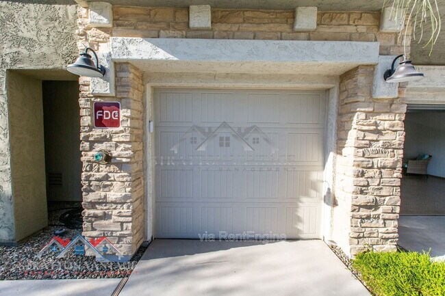 Foto del edificio - 5100 E Rancho Paloma Dr