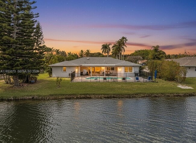 Building Photo - 406 Sailboat Cir