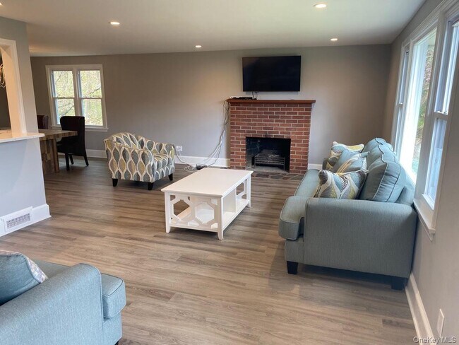 Foto del edificio - 1 Hennessey Ln