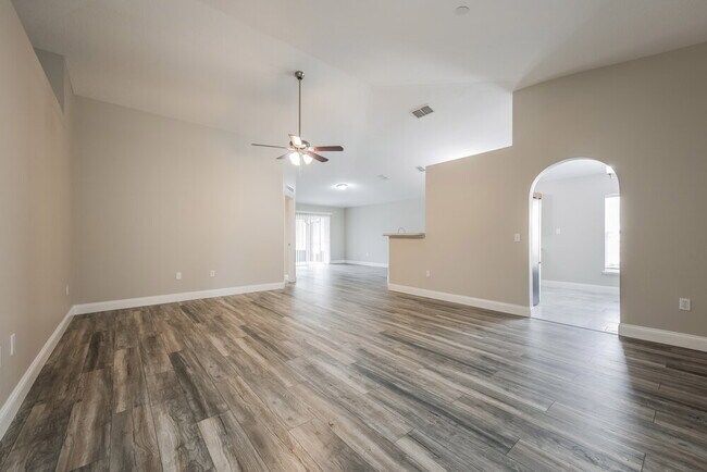 Foto del edificio - 2147 Sandridge Cir