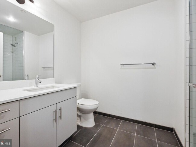 Foto del edificio - Beautiful Studio Condo in Philadelphia