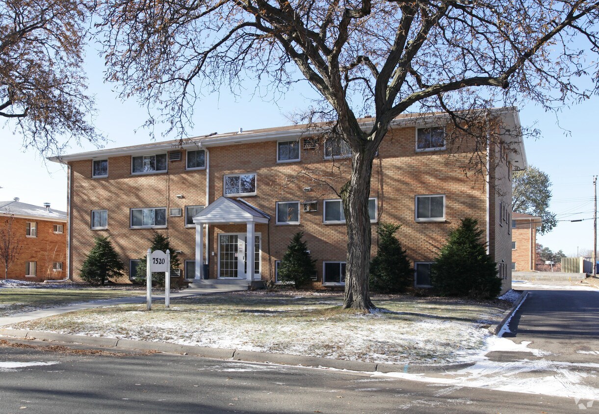 Building Photo - 7520 Oliver Ave S