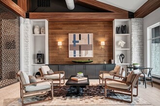 Primary Photo - The Darby