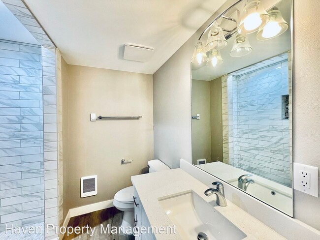 Building Photo - 2 br, 2.5 bath House - 9220 35th Ave SW  -...