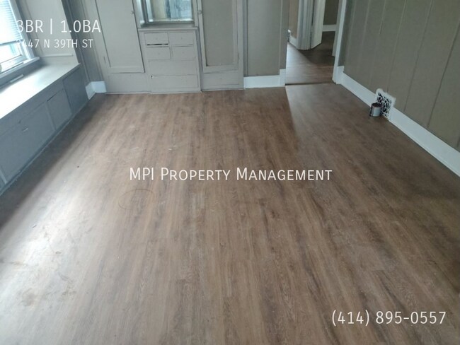Foto del edificio - 2447 N 39th St
