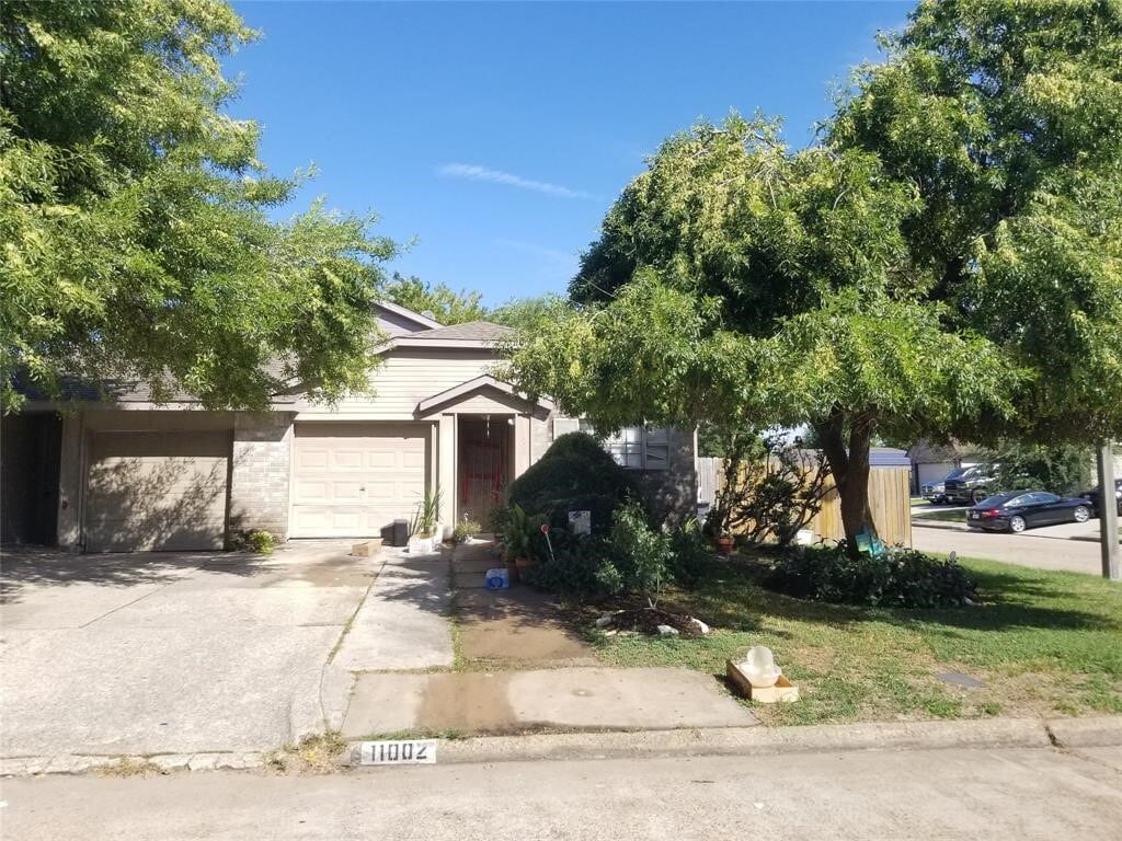 Foto principal - 11002 Longtom Ct