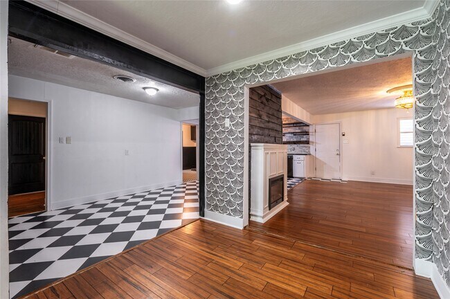 Foto del edificio - 1219 Park Ln