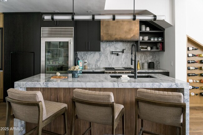 Building Photo - 4747 N Scottsdale Rd