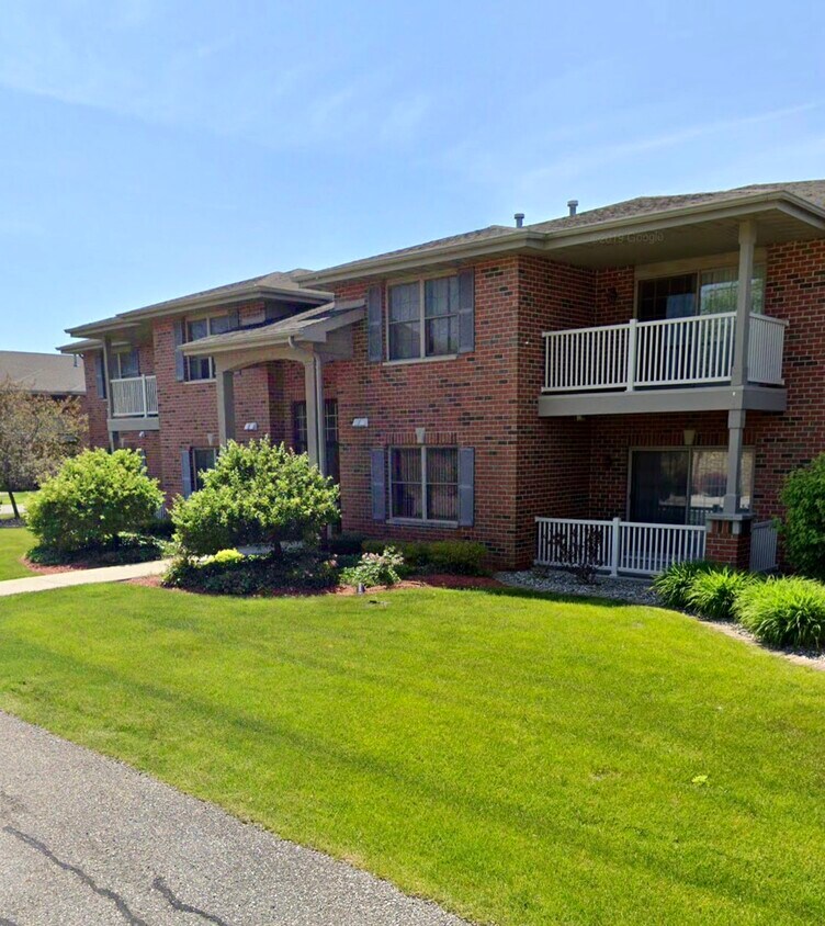 Primary Photo - 531 Cambridge Ct
