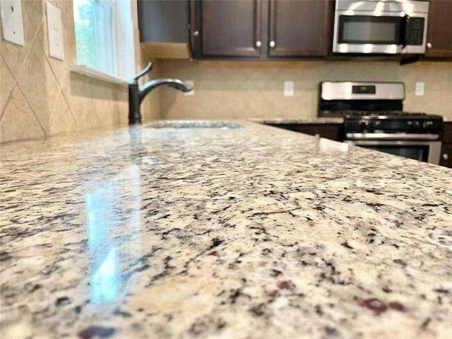 Foto del edificio - 4408 Black Hills Dr NW