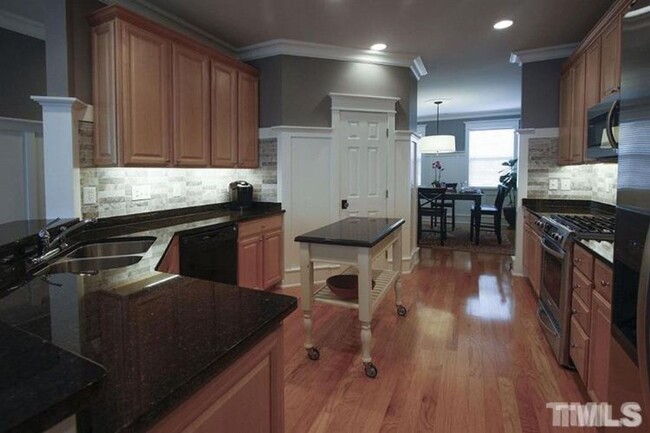 Building Photo - 306 Old Mill Village Dr