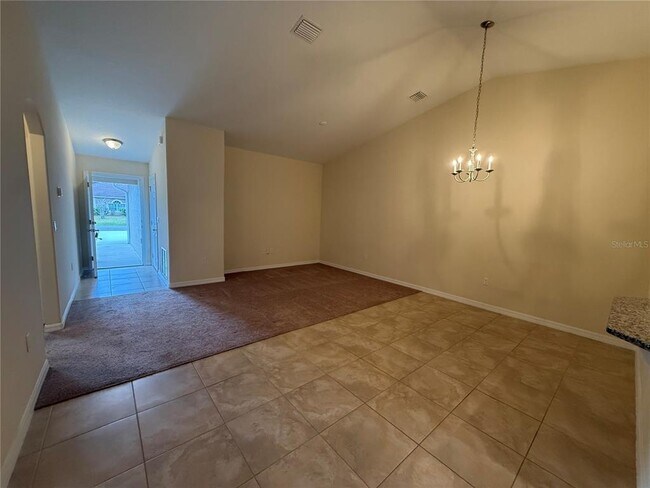 Foto del edificio - 11 Buttonwell Ln