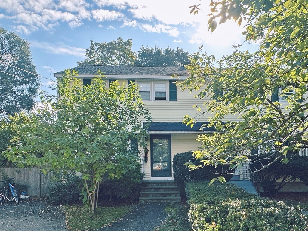 7 Cardinal St, Winchester, MA 01890 Townhome Rentals in Winchester MA