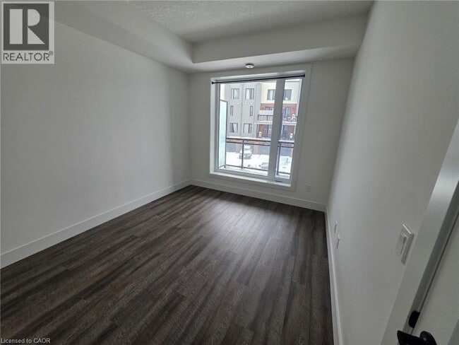 Building Photo - 107 Roger St