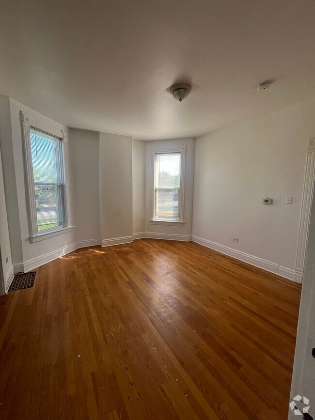 Alsip Gardens Apartments for Rent with High Ceilings Alsip, IL 1