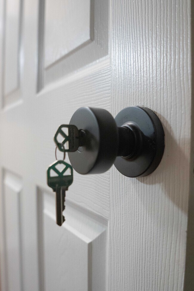 Each bedroom has keyed doors - 1231 Wood Ave