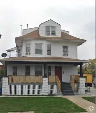 Building Photo - 1725 Madison St