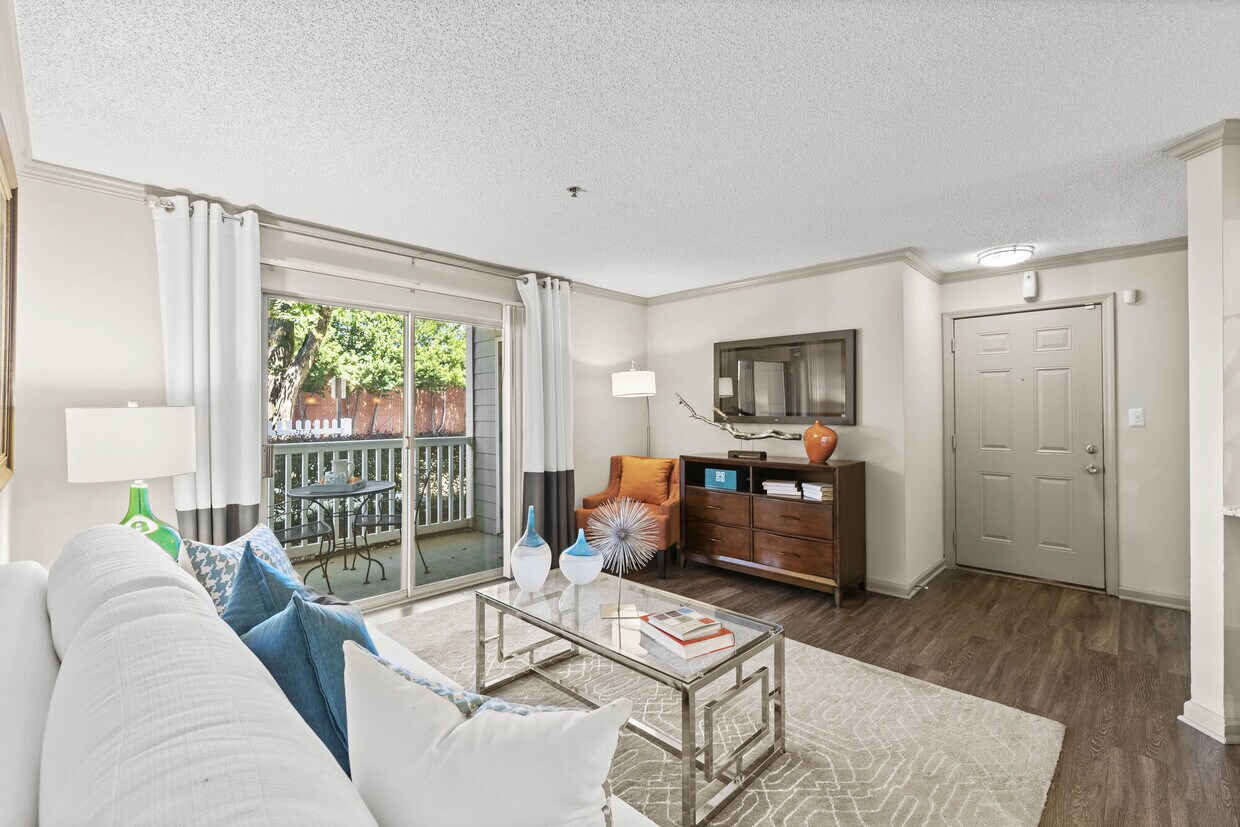 Cortland Uptown Buckhead Apartments 3707 Roswell Rd NE Atlanta, GA