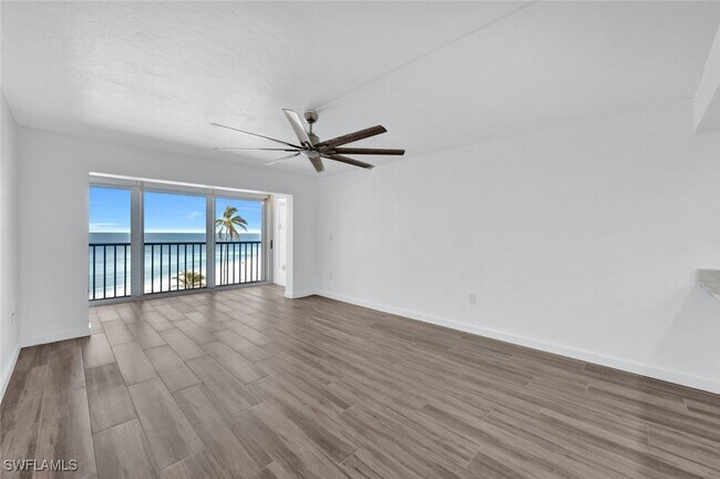 Foto del edificio - 25820 Hickory Blvd