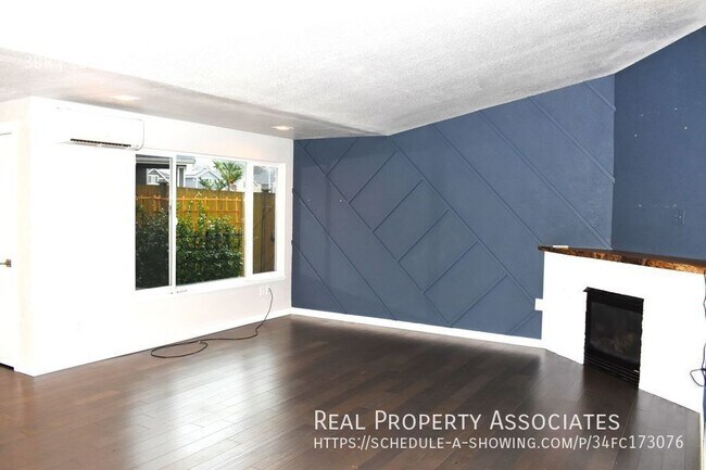 Building Photo - 131 Logan Rd