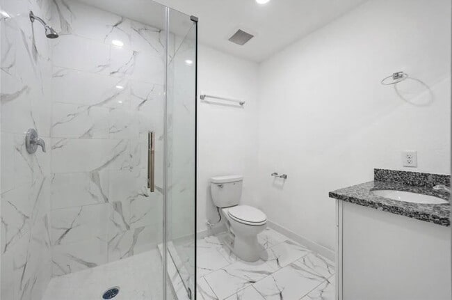 Foto del edificio - 6015 Wedgefield St