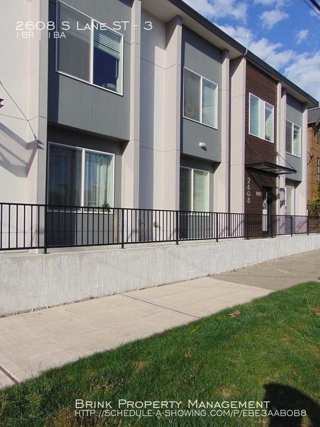 Foto del edificio - 2608 S Lane St