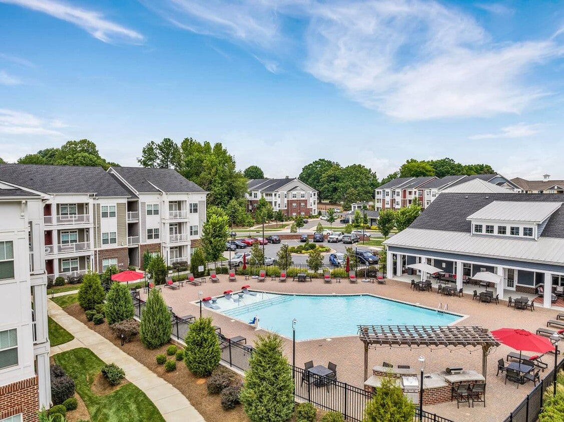 Proximity NorthLake 4212 Napa Oak Dr Charlotte, NC Apartments for