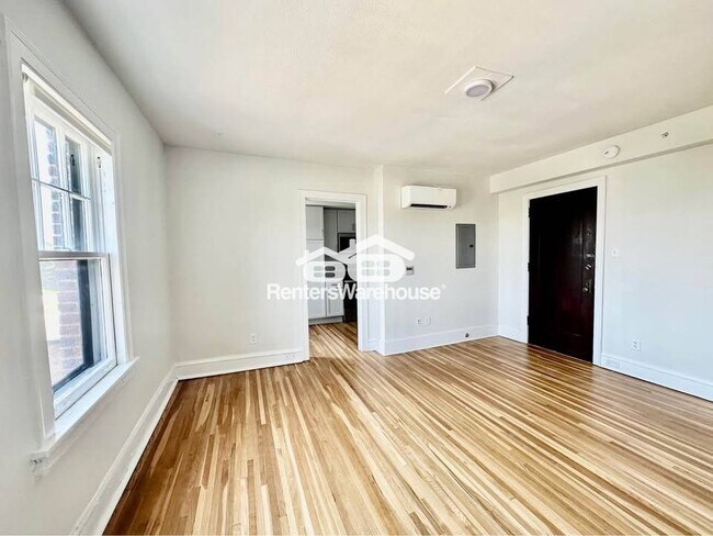 Foto del edificio - 2305 Grand Ave