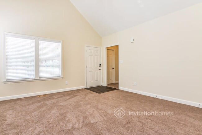 Building Photo - 3821 Lodgepole Ln