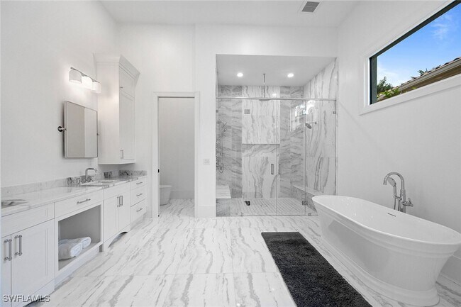 Building Photo - 2749 Medallist Ln