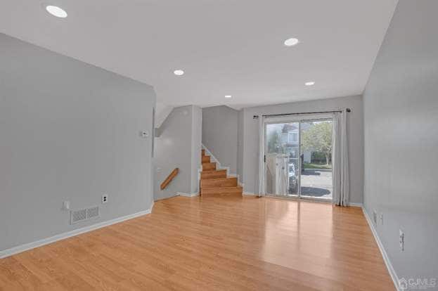 Building Photo - 1090 Schmidt Ln