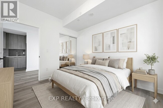 Building Photo - 2075 Lakeshore Rd.