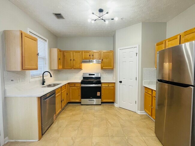 Foto del edificio - 2615 Avery Park Cir