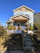 Building Photo - 546 E Jenkins Ave